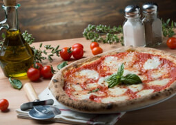 Pizza croustillante en livraison la nuit à  saint apollinaire 21850